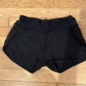 Lululemon Women’s Speed Up High Rise Lined Shorts, 2.5 inches, Black, size 2